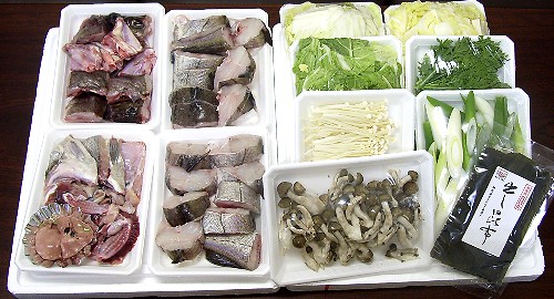 【たら鍋セット6〜7人前】石川県産天然たら、白菜、春菊、長ネギ、しめじ、えのき、出し昆布